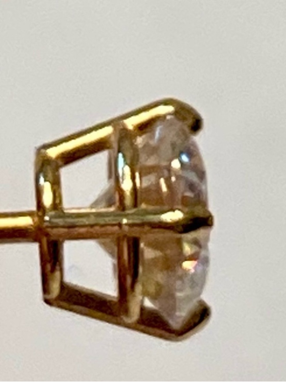 14k solid gold 1ct  Moissanite earrings - Picture 4 of 4